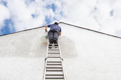 Peinture extérieure à la Chaulme — façades et ravalement